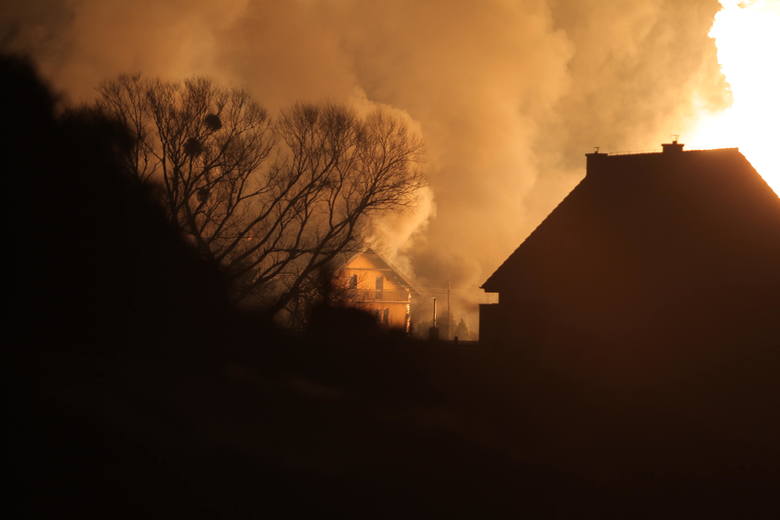 Murowana Goślina: Wybuch gazu i olbrzymi pożar pod Poznaniem
