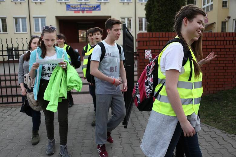 Ekstremalna droga krzyżowa uczniów i nauczycieli Klasyka [ZDJĘCIA]