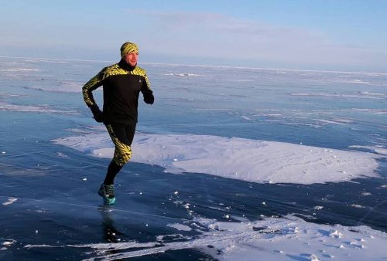 Wygrał maraton na Antarktydzie, teraz innych zachęca do biegania