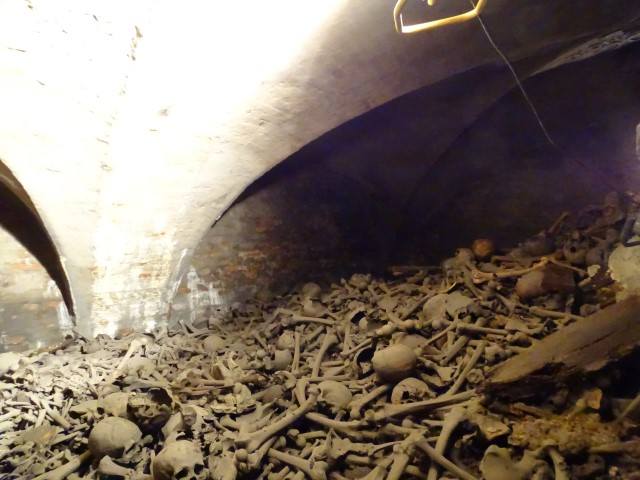 Trzecie odkrycie krypty czaszek w mieście umarłych [ZDJĘCIA]