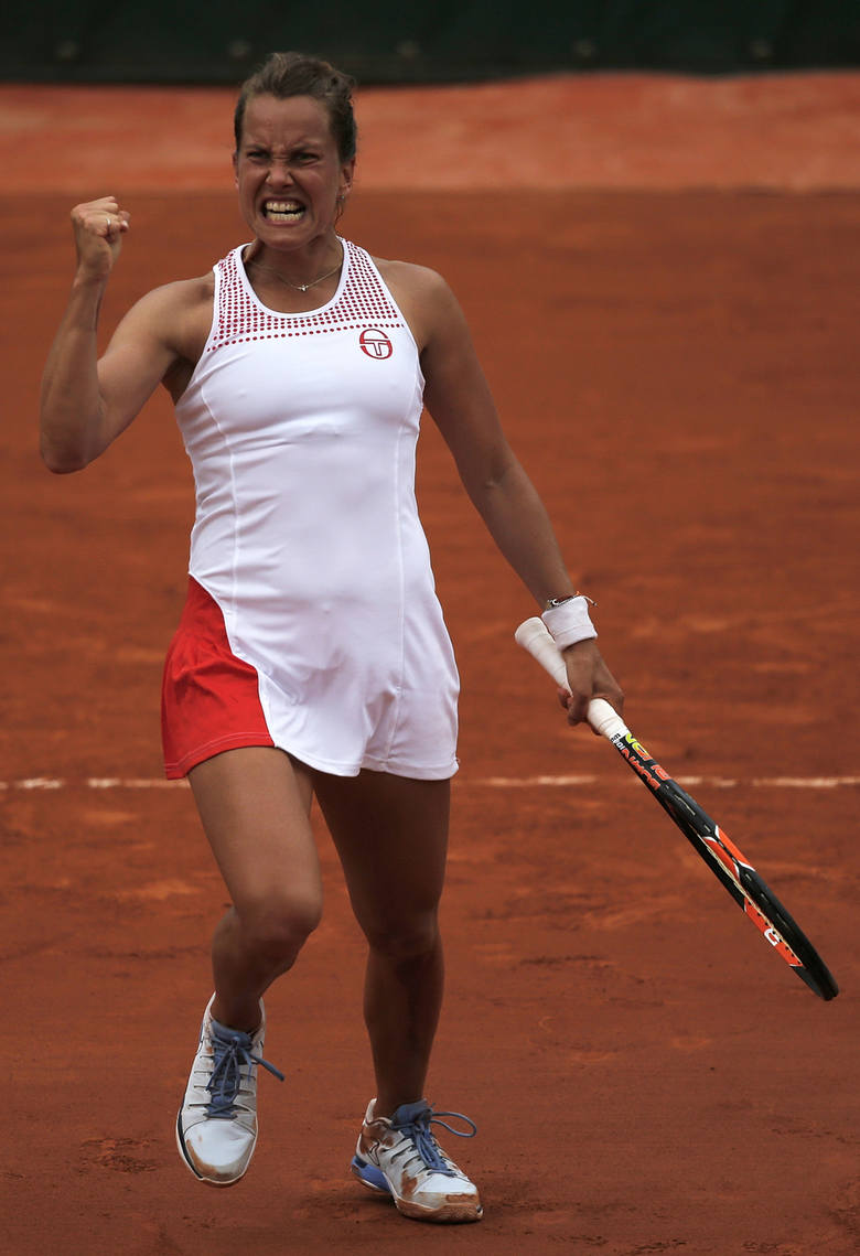 Agnieszka Radwańska pokonała w trzech setach Czeszkę Barborę Strycową.