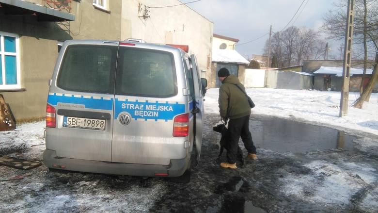 Pożar w Będzinie przy Browarnej. Jedna osoba nie żyje [ZDJĘCIA + WIDEO]