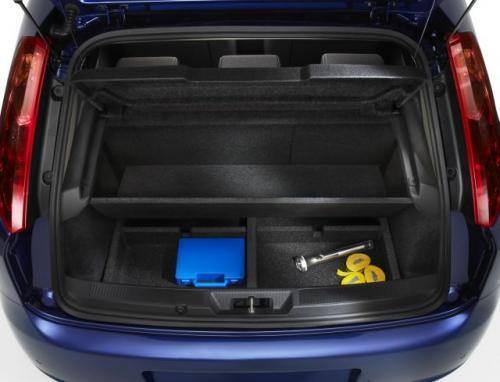 Fot. Fiat: Bagażnik ma typową dla aut tej wielkości objętość - 275 l.