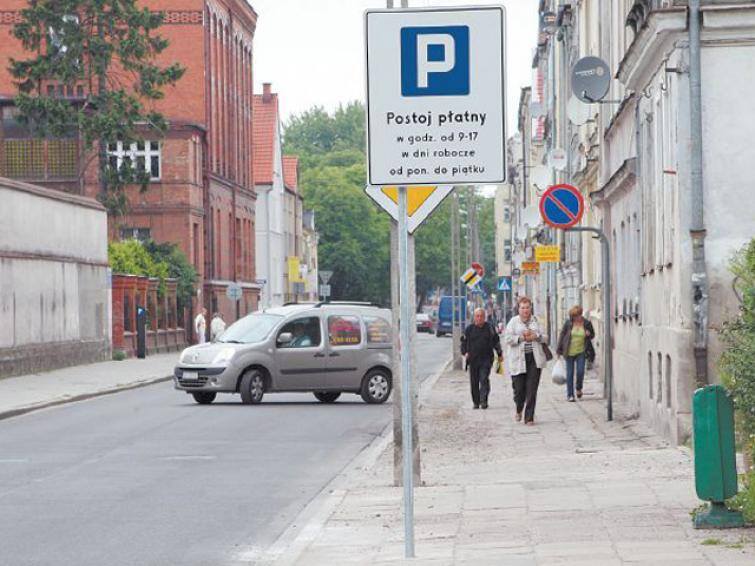 Strefa parkowania w miejscu gdzie parkować... nie można