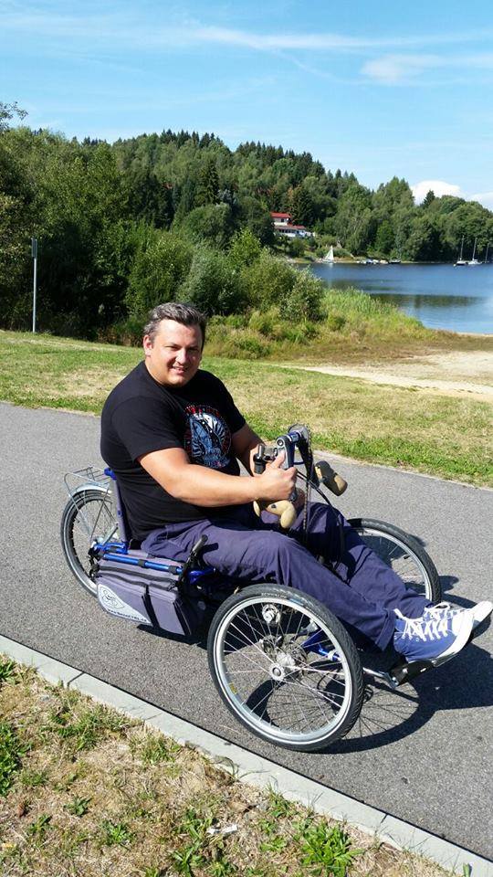 Jaworzno: Piotr Czarnota chce pielgrzymować na wózku inwalidzkim do Santiago de Compostela [WIDEO]