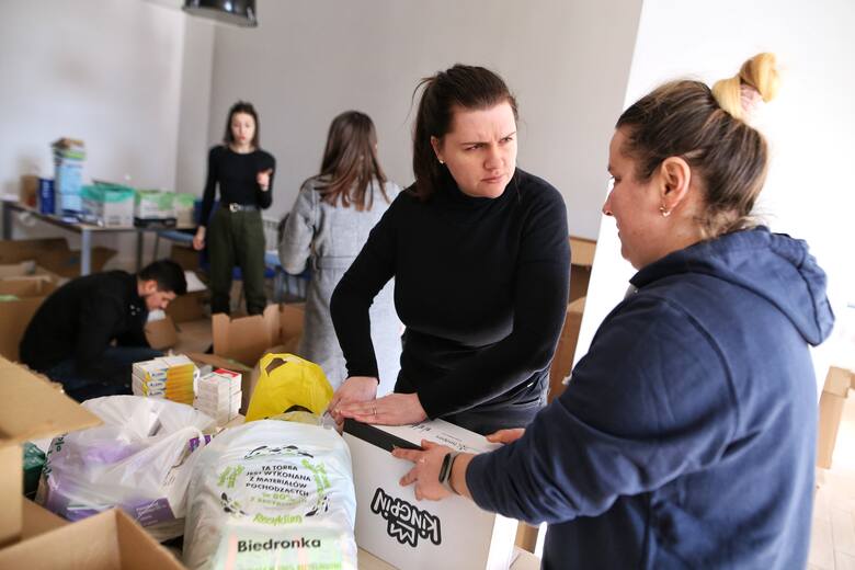 Zbiórka medykamentów zorganizowana przez "Ukraińską Wiosnę" w Fundacji im. Julii Woykowskiej