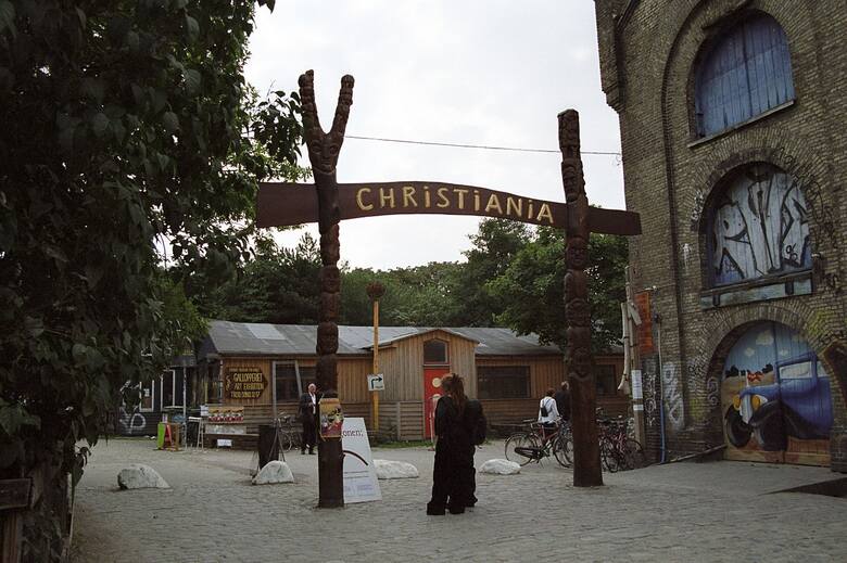 Wejście do Wolnego Miasta Christiania.