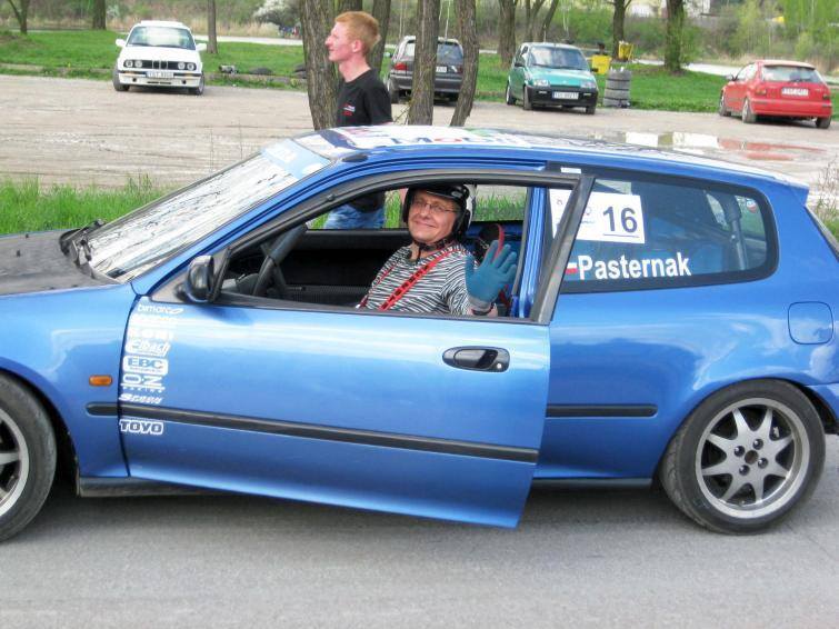 Wyścigi samochodowe w Starachowicach