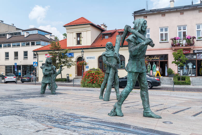 Rzeźby średniowiecznych górników z Kopalni Soli w Wieliczce