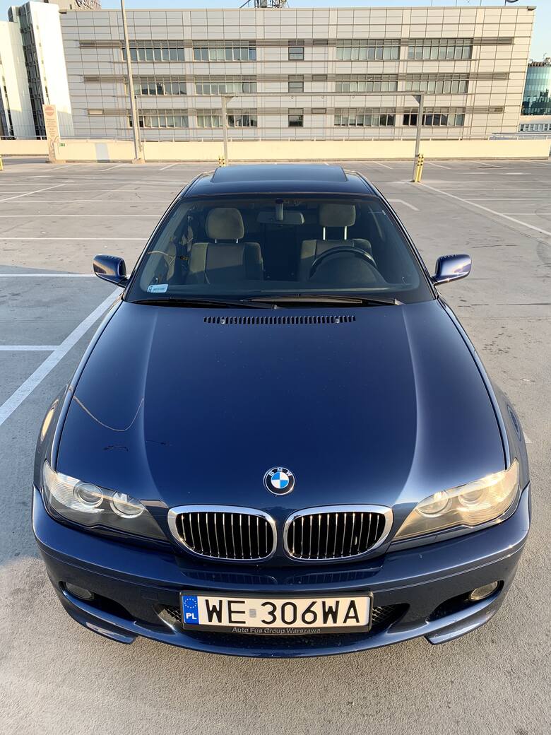 To jeden z najpopularniejszych modeli BMW na polskich drogach. Chociaż nie wszystkim kojarzy się on pozytywnie, to nie ulega wątpliwości, że przemawia