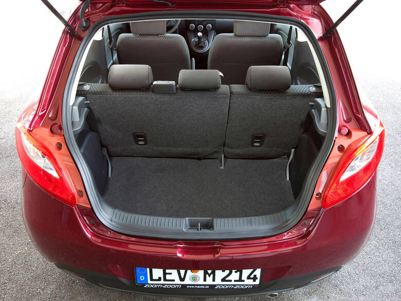 Używana Mazda 2. Zalety, wady i typowe usterkiMazda 2 drugiej generacji (2007 – 2014) to pierwszy samochód tej marki który cieszył oko. Ten model jest