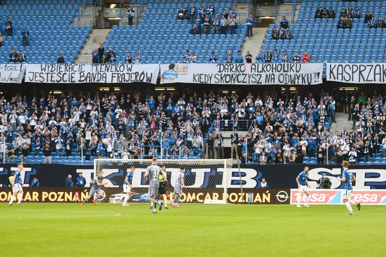 Kibice Lecha PoznaÅ nie wytrzymali. Podczas Årodowego meczu Lech - PogoÅ wywiesili na stadionie przy BuÅgarskiej wulgarne transparenty. Zobacz, co fani
