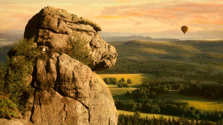 Małpa - skalna formacja na Szczelińcu