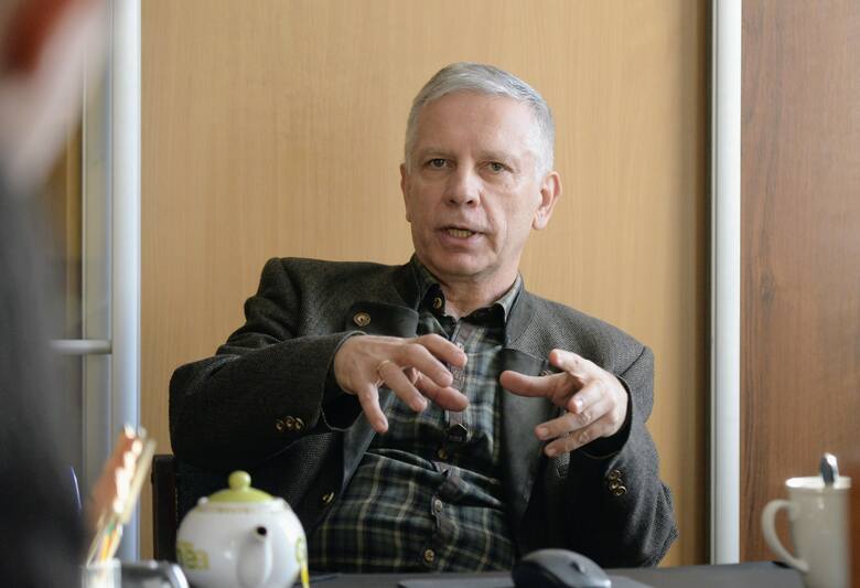 Dr. hab. Robert Kamieniarz, profesor Uniwersytetu Przyrodniczego w Poznaniu oraz wieloletni członek Polskiego Związku Łowieckiego