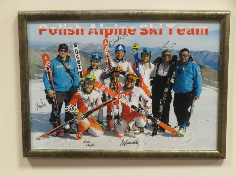 Zdjęcie polskiej drużyny narciarskiej w Druskiennikach