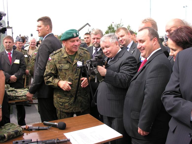 Prezydent RP Lech Kaczyński z posłem Przemysławem Gosiewskim