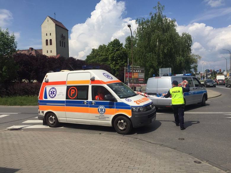 Strzały padły przy komisariacie na ulicy Cmentarnej w Opolu. 