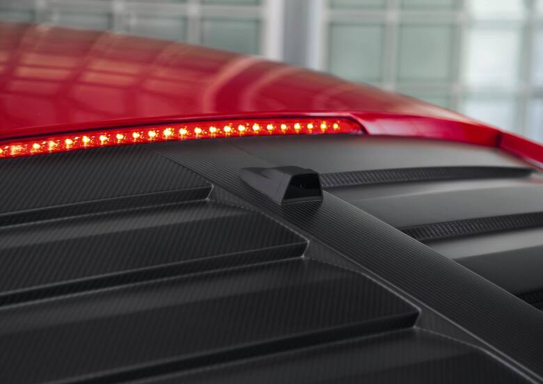 Cyfrowe lusterko wsteczne w Audi R8 e-tron, Fot: Audi