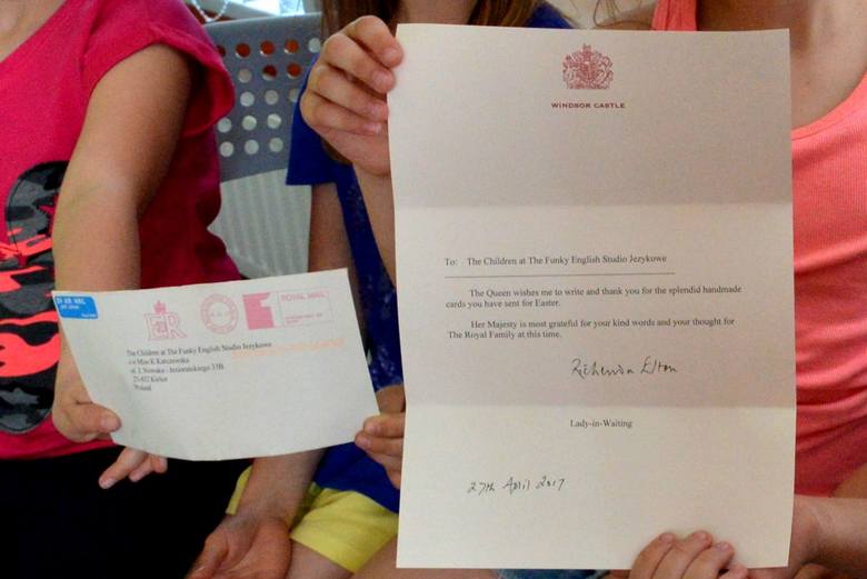 Królowa Elżbieta napisała do dzieci z Kielc