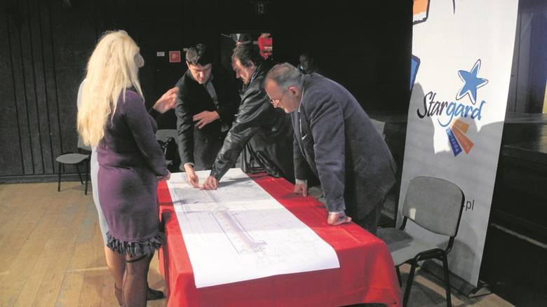 Na spotkaniu w Stargardzkim Centrum Kultury pokazano założenia budowy centrum przesiadkowego