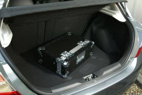 Fot. Honda: Bagażnik Hondy ma objętość 370 l.