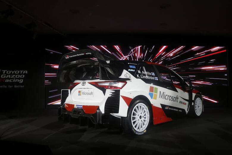 Toyota Gazoo Racing zaprezentowała nowego Yarisa WRC oraz pełny skład zespołu, który wystartuje w sezonie 2017 Rajdowych Mistrzostw Świata. Dwa samochody
