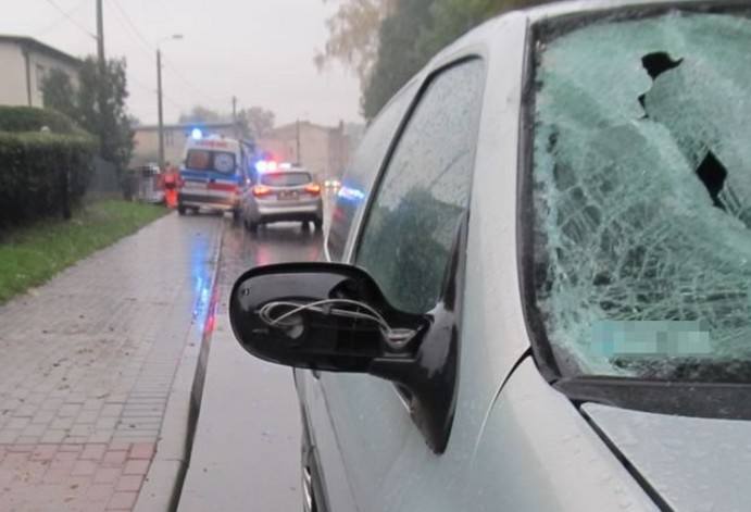 Tragiczny wypadek w Dębieńsku. Na chodniku zginął 15-letni chłopiec