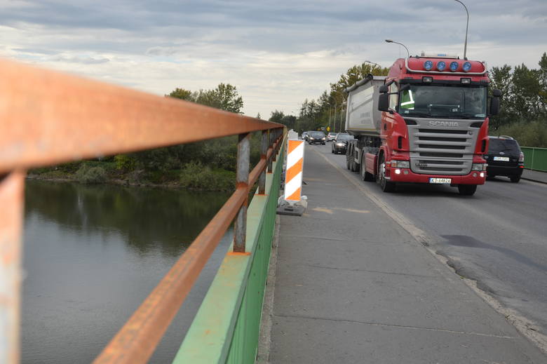Most na Dunajcu w Ostrowie może zostać już w środę