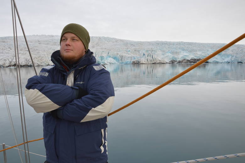 Opłyną dookoła Spitsbergen, aby pomóc dzieciakom