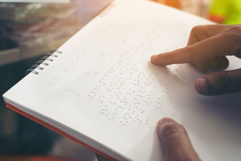 notatki i w języku braille[/apos/]a