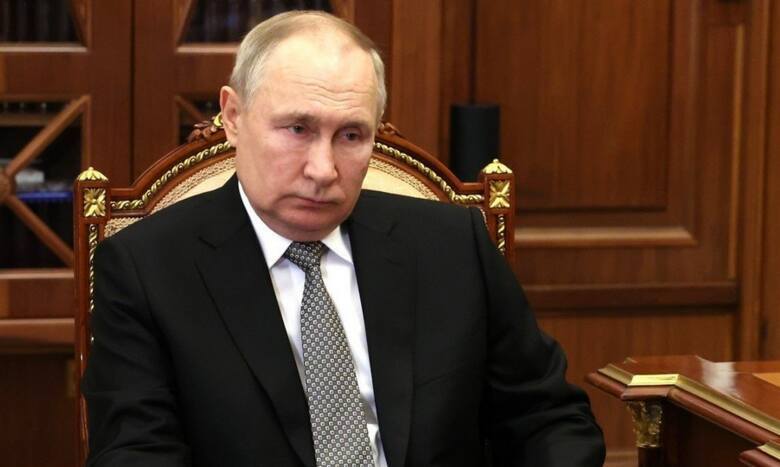 Putin zabezpiecza się przed buntem wagnerowców.