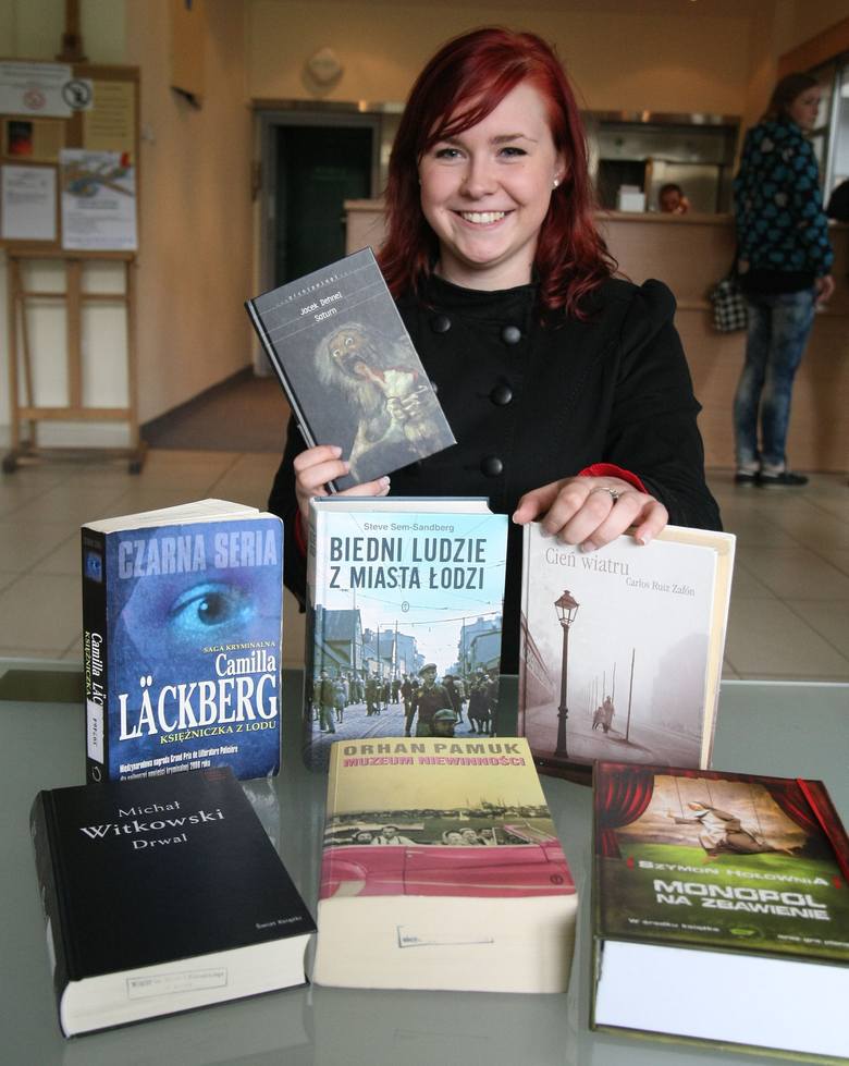 20-letnia Malwina, <br>studentka Uniwersytetu Łódzkiego, czyta co miesiąc nawet <br>20 książek! Niestety, jest wyjątkiem.