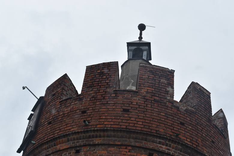 Wieża fary oraz Baszta Ostrowska w Gubinie są nieczynne dla zwiedzających od dłuższego czasu. Czy miasto coś z tym zrobi?
