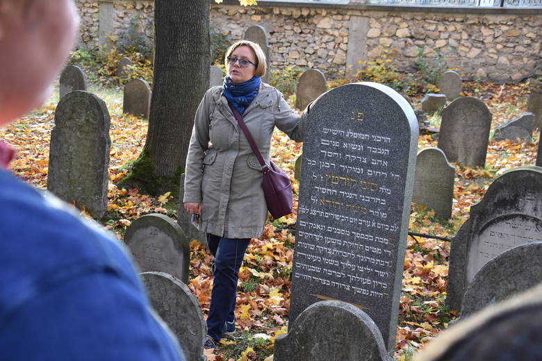 Chrzanów. Cmentarz pełen historii. Zobacz jakie tajemnice skrywa żydowska nekropolia