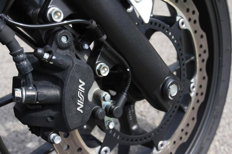 Testujemy: Honda CBR500R – A2 na sportowo (WIDEO)