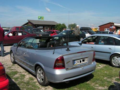 Fot. Maciej Pobocha: Opel Astra kabriolet wyprodukowany w roku 2001 ceniony jest na giełdach za ok. 50 tys. złotych.