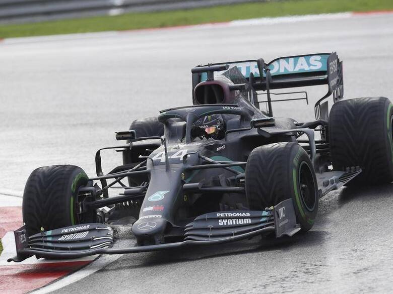 Po wygraniu Grand Prix Turcji Lewis Hamilton zapewnił sobie siódmy tytuł mistrza świata Formuły 1, a tym samym wyrównał rekord wszech czasów, należący