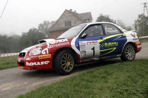 Fot. Subaru Poland Rally Team: Leszek Kuzaj został Rajdowym Mistrzem Polski sezonu 2005.