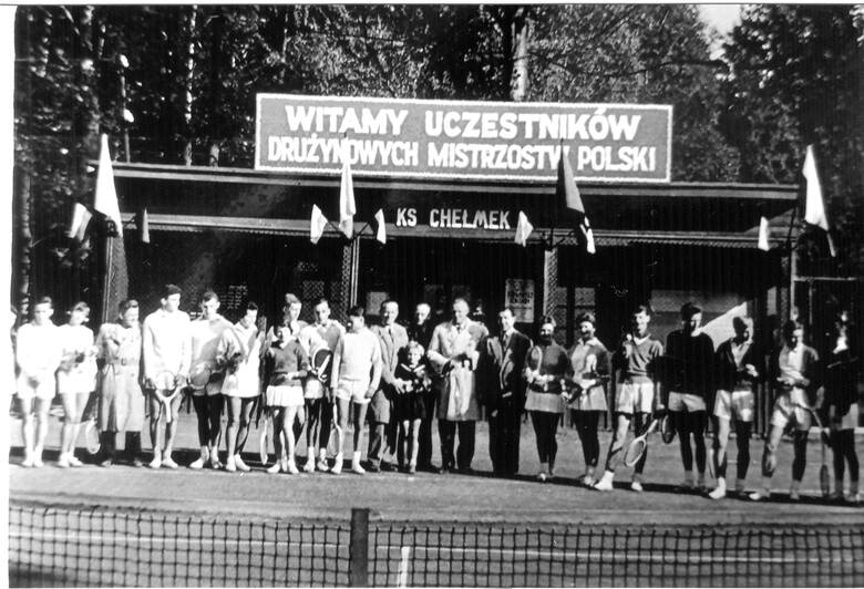 Korty tenisowe w Chełmku, Finały Drużynowych Mistrzostw Polski w niach 18-20 wrzesnia 1959 roku.
