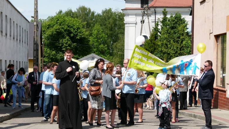  III Marsz dla Życia i Rodziny przeszedł ulicami Rawy Mazowieckiej .