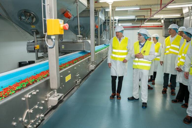 W ramach wizyty w jednym z kompleksów fabrycznych firmy Mars w Sochaczewie-Janaszówku Mark Brzeziński spotkał się z przedstawicielami firmy