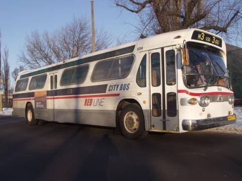 Fot. M. Kij: Autobus GMC z filmu „Speed. Niebezpieczna Prędkość” z Sandrą Bullock. Na zdjęciu jedyny egzemplarz tego autobusu w Polsce, a może i w E