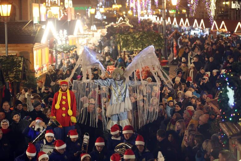 Wrocław w oczach Brytyjczyków uchodzi za miasto kolorowe, pełne świątecznych atrakcji, i względnie tanie.