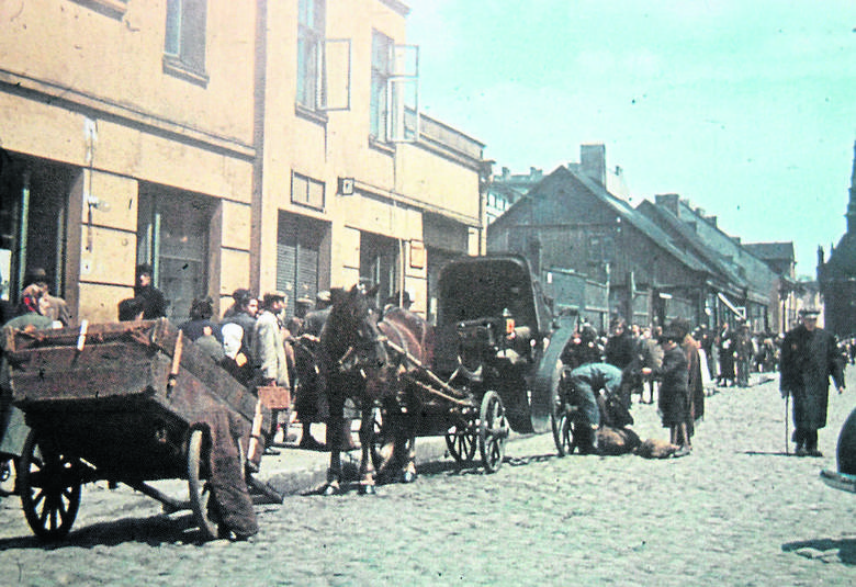 Liztmannstadt Ghetto było jednym z największych utworzonych na terenach okupowanych przez Niemcy. W getcie okupanci uwięzili blisko 200 tysięcy ludz