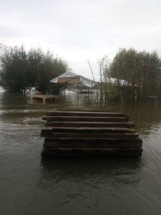 Tak wyglądała pod koniec października zalana przez Odrę Przystań Tu w Cigacicach. Czas ją odbudować po zniszczeniach... 