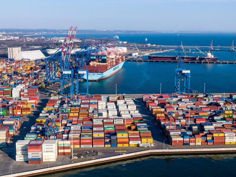 Niemcy przeciwni budowie portu kontenerowego w Świnoujściu.
