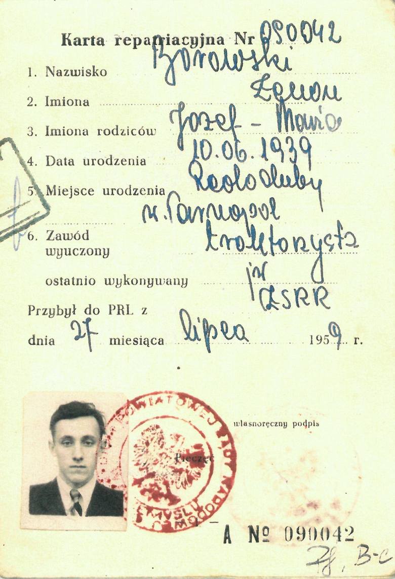 Karta repatriacyjna Zenona Borowskiego. Do Polski przyjechał 27 lipca 1959 roku