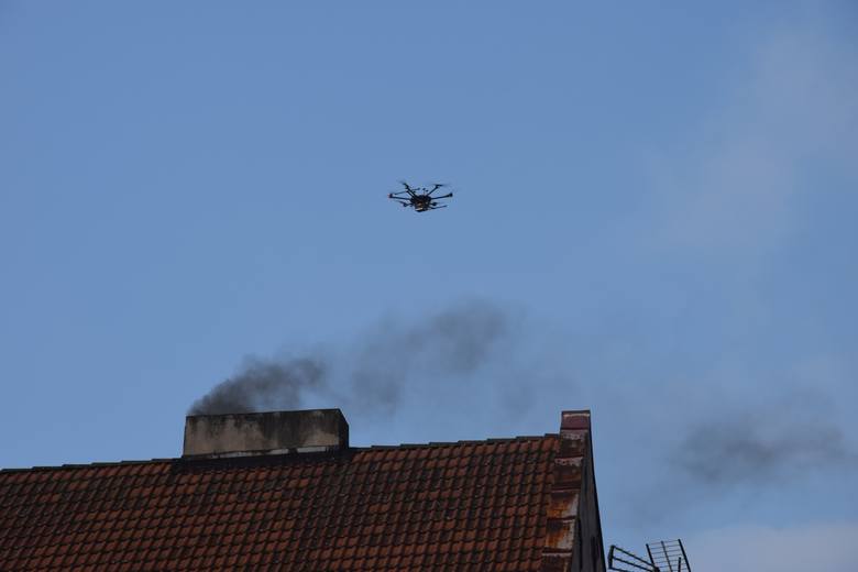 Sporych rozmiarów dron wczoraj wzbił się w powietrze podczas pierwszego Ekopatrolu. Będzie latał nad miastem do 21 marca