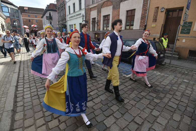 Tak wyglądało Święto Flagi w Toruniu. Więcej zdjęć na kolejnych stronach. >>>>>