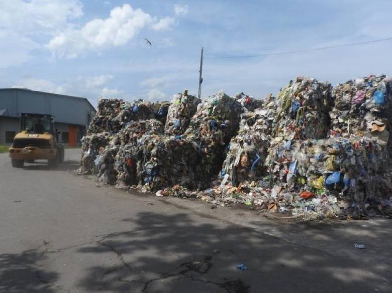 Empol zajmie się odpadami w gminie